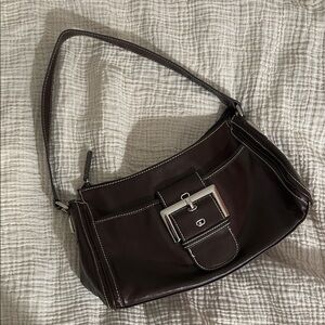 Elegant Brown Leather Shoulder Bag